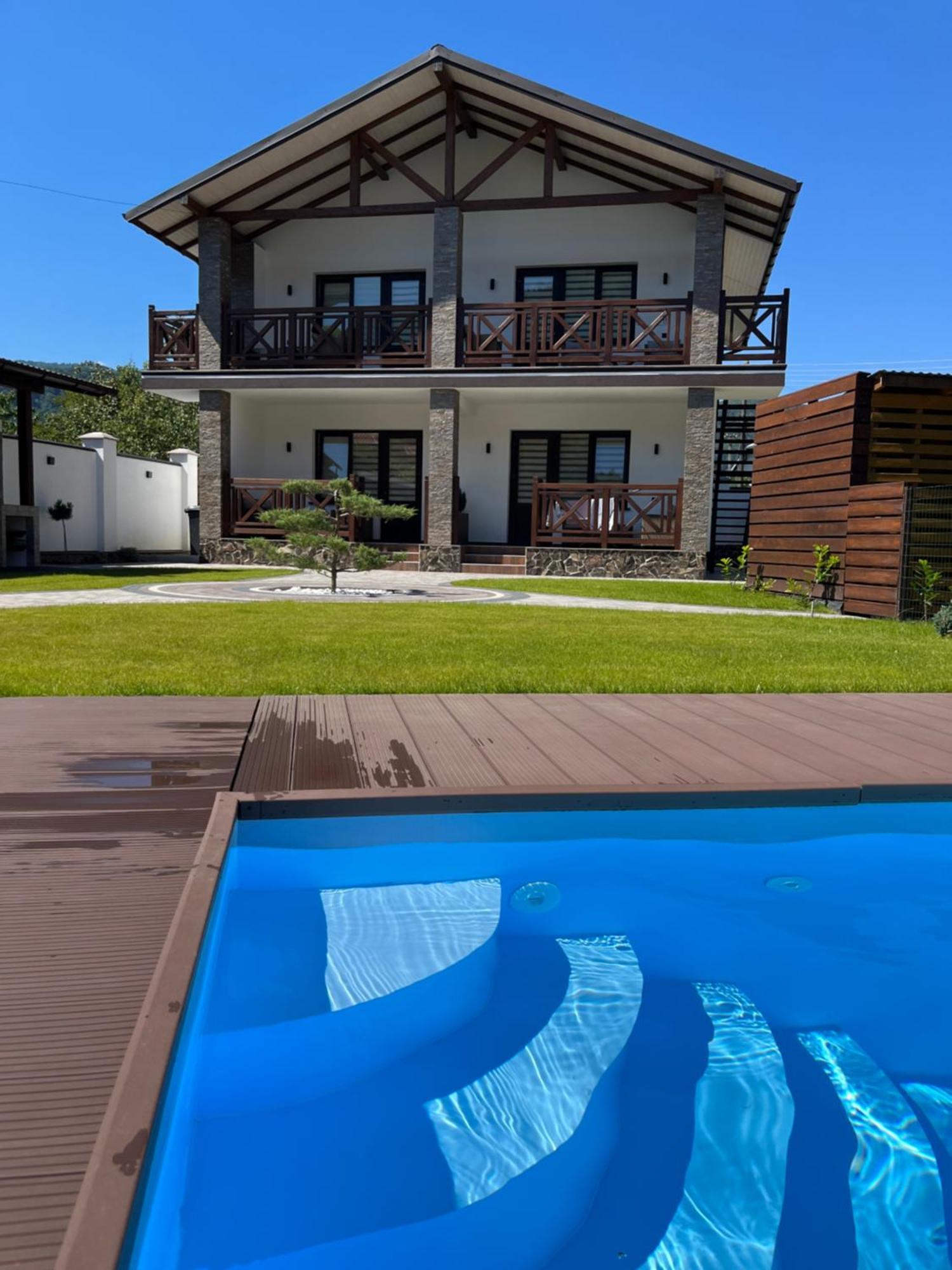 شقة Гірський Кришталь سكول المظهر الخارجي الصورة